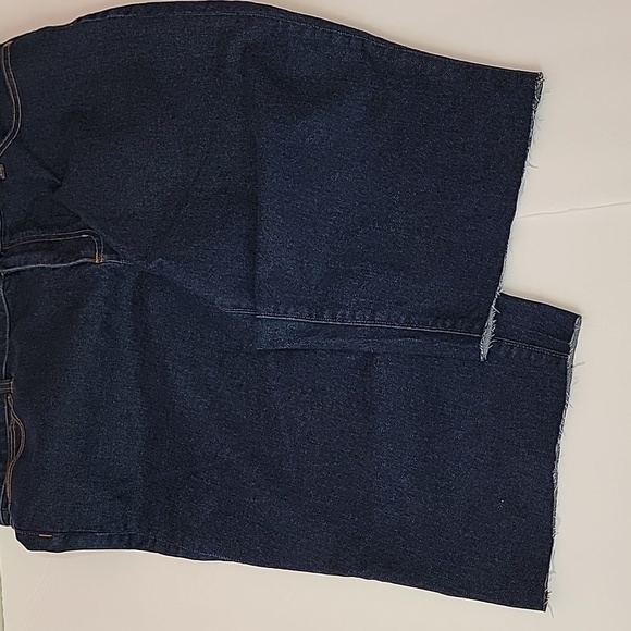 Lands' End Cutoff Denim Bermuda Shorts/ SIZE 18. - Picture 7 of 10